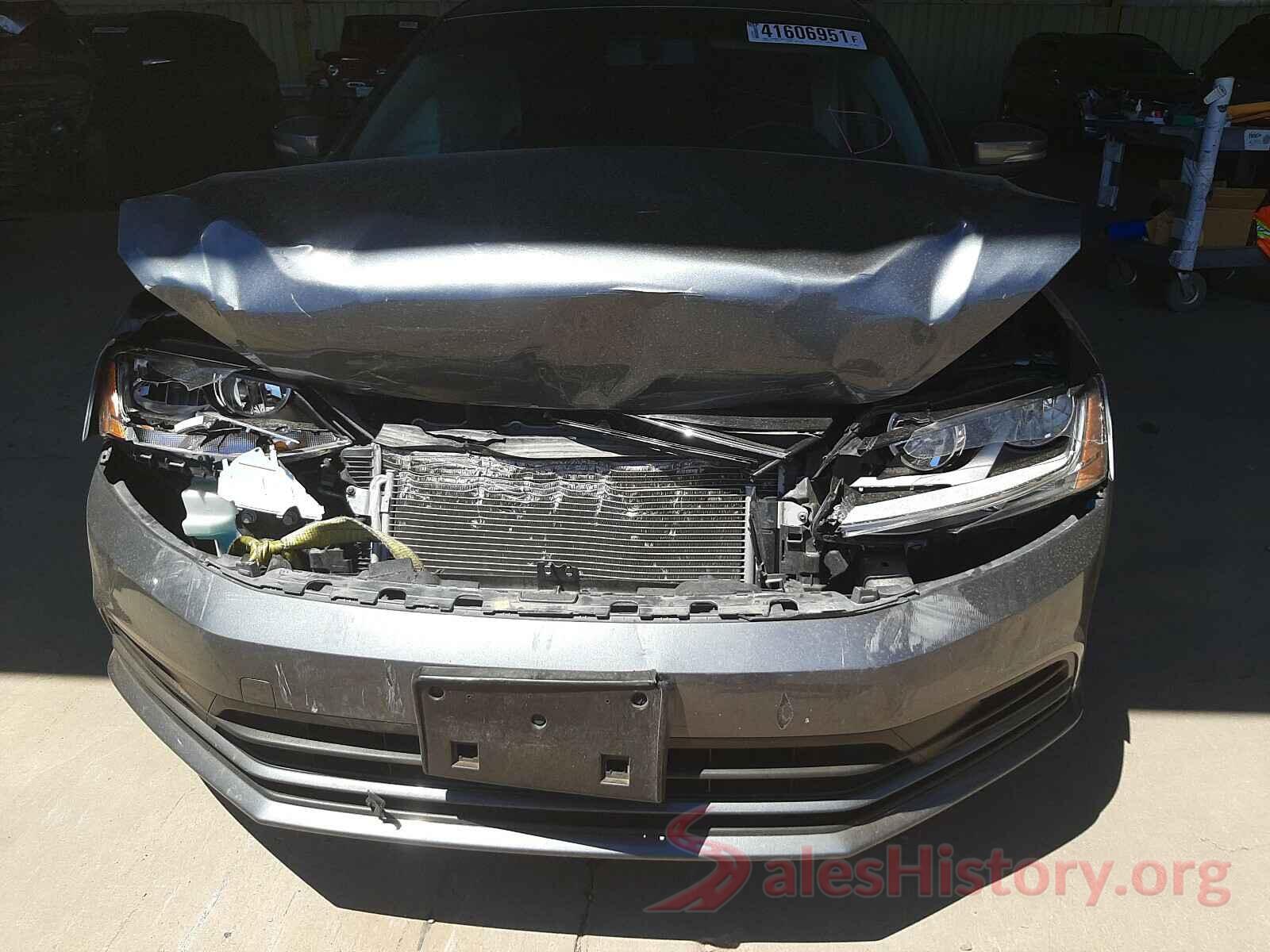 3VWDB7AJ4JM204646 2018 VOLKSWAGEN JETTA