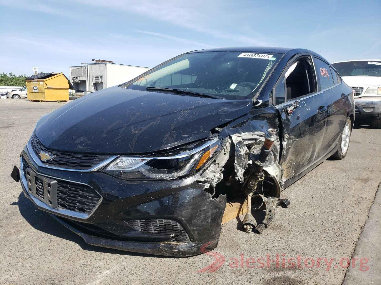 1G1BE5SM4J7182228 2018 CHEVROLET CRUZE