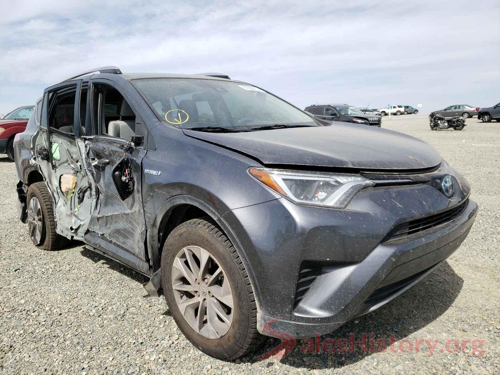 JTMRJREV6JD180026 2018 TOYOTA RAV4