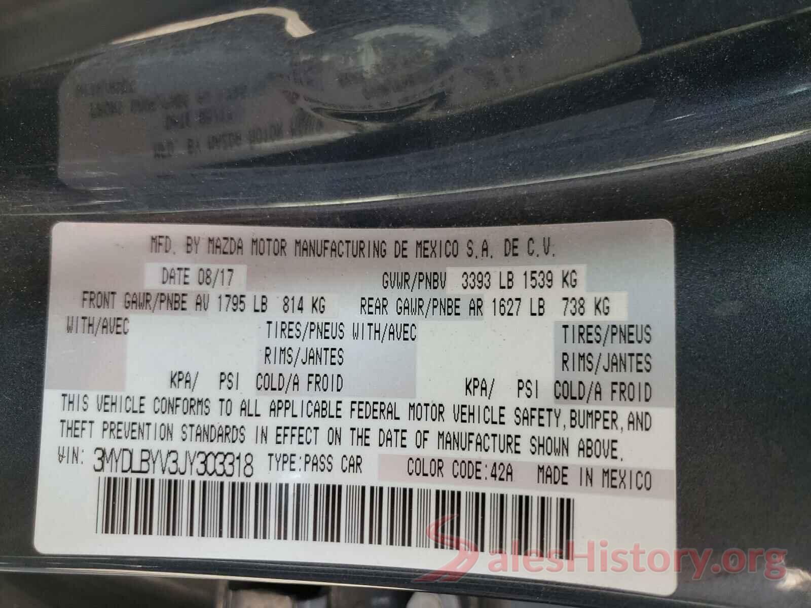 3MYDLBYV3JY303318 2018 TOYOTA YARIS