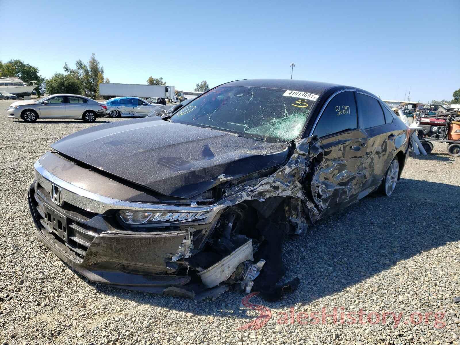 1HGCV1F18JA102597 2018 HONDA ACCORD