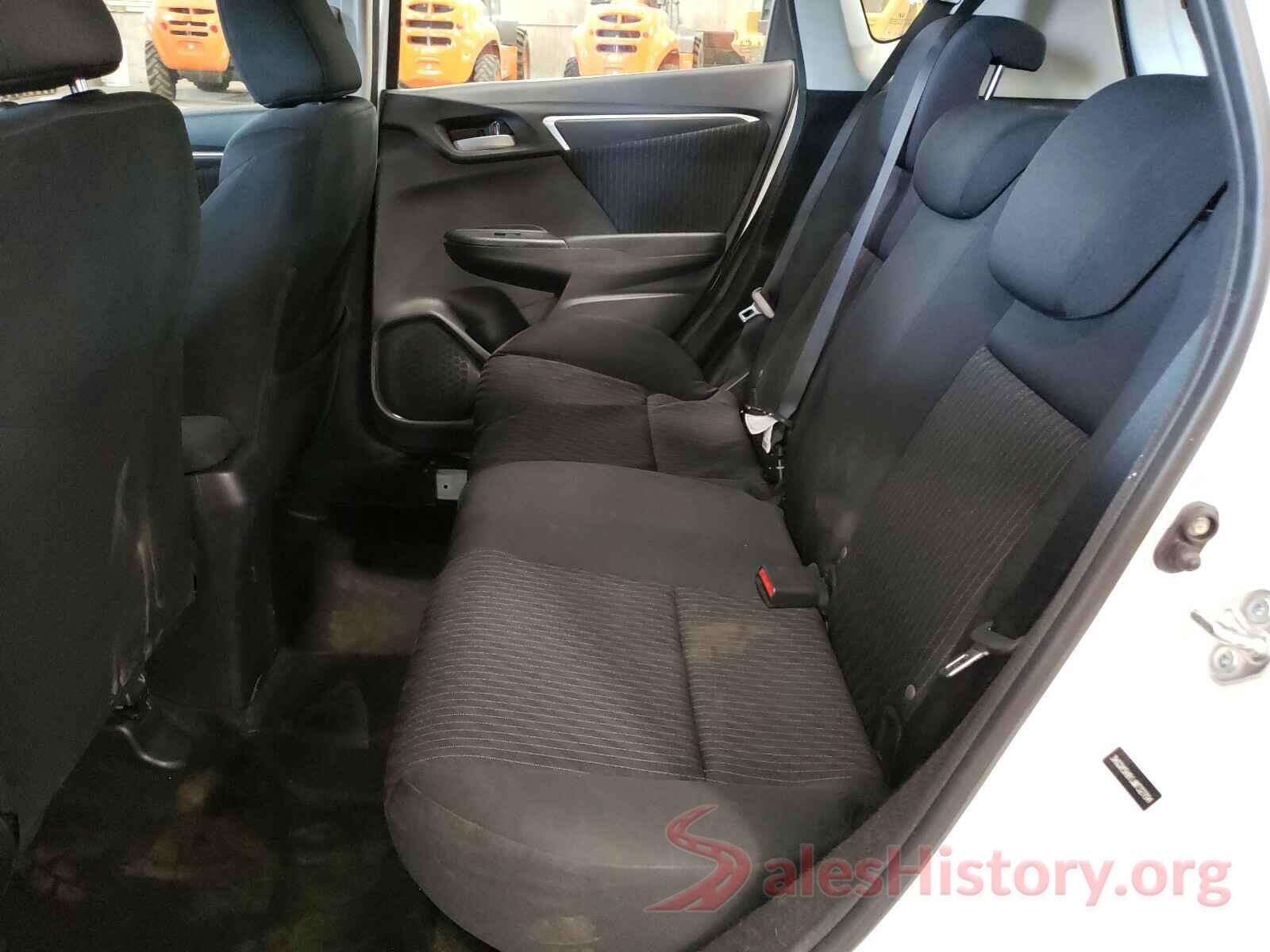 3HGGK5H81JM732704 2018 HONDA FIT