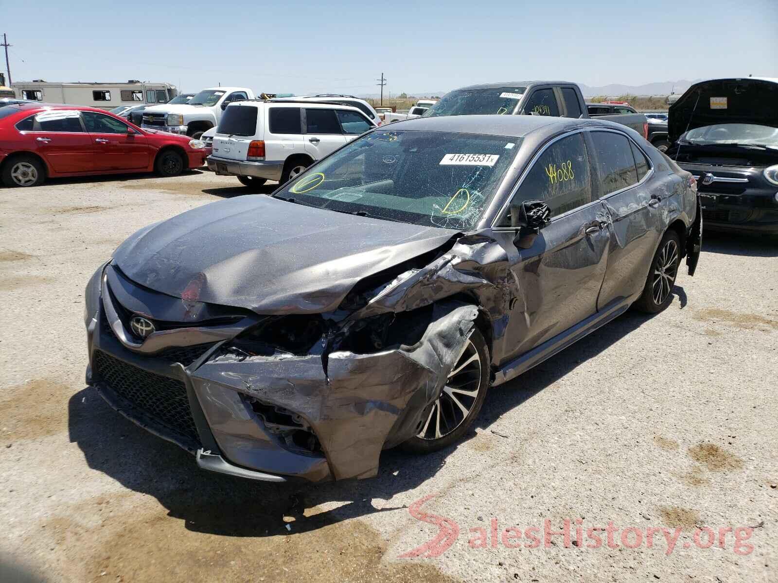 4T1B11HK5KU257177 2019 TOYOTA CAMRY