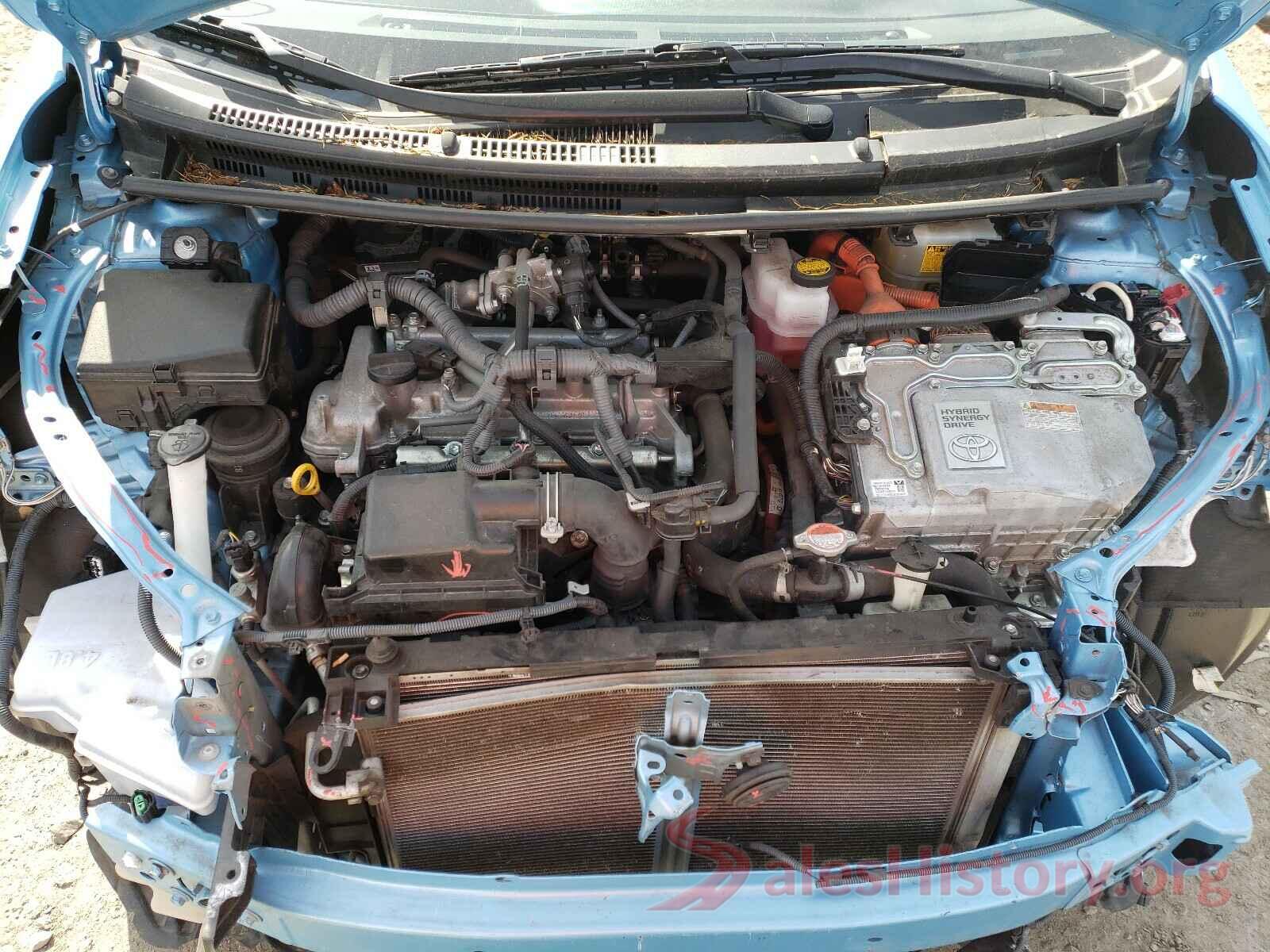 JTDKDTB34G1132544 2016 TOYOTA PRIUS