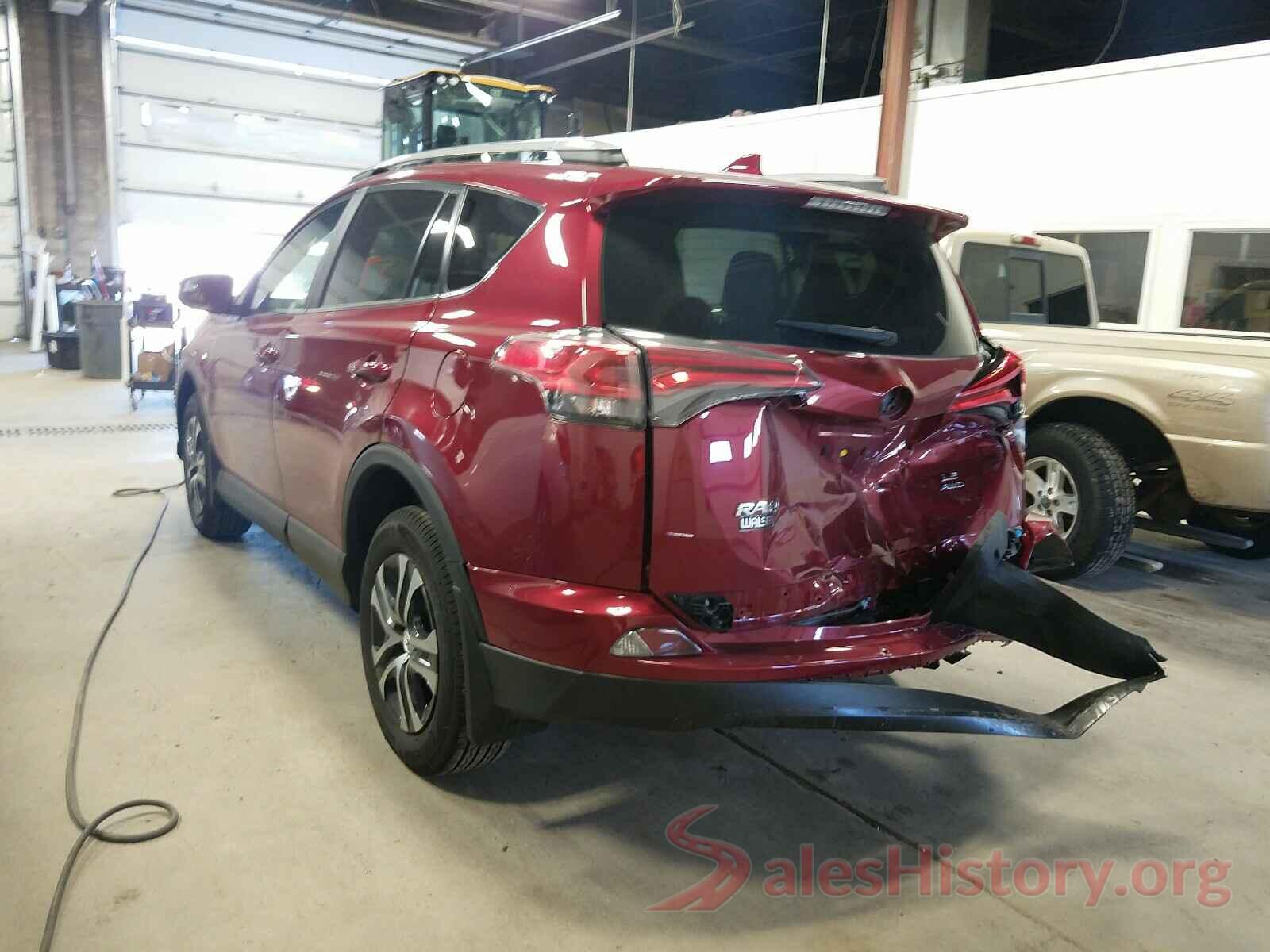 2T3BFREV7JW827197 2018 TOYOTA RAV4