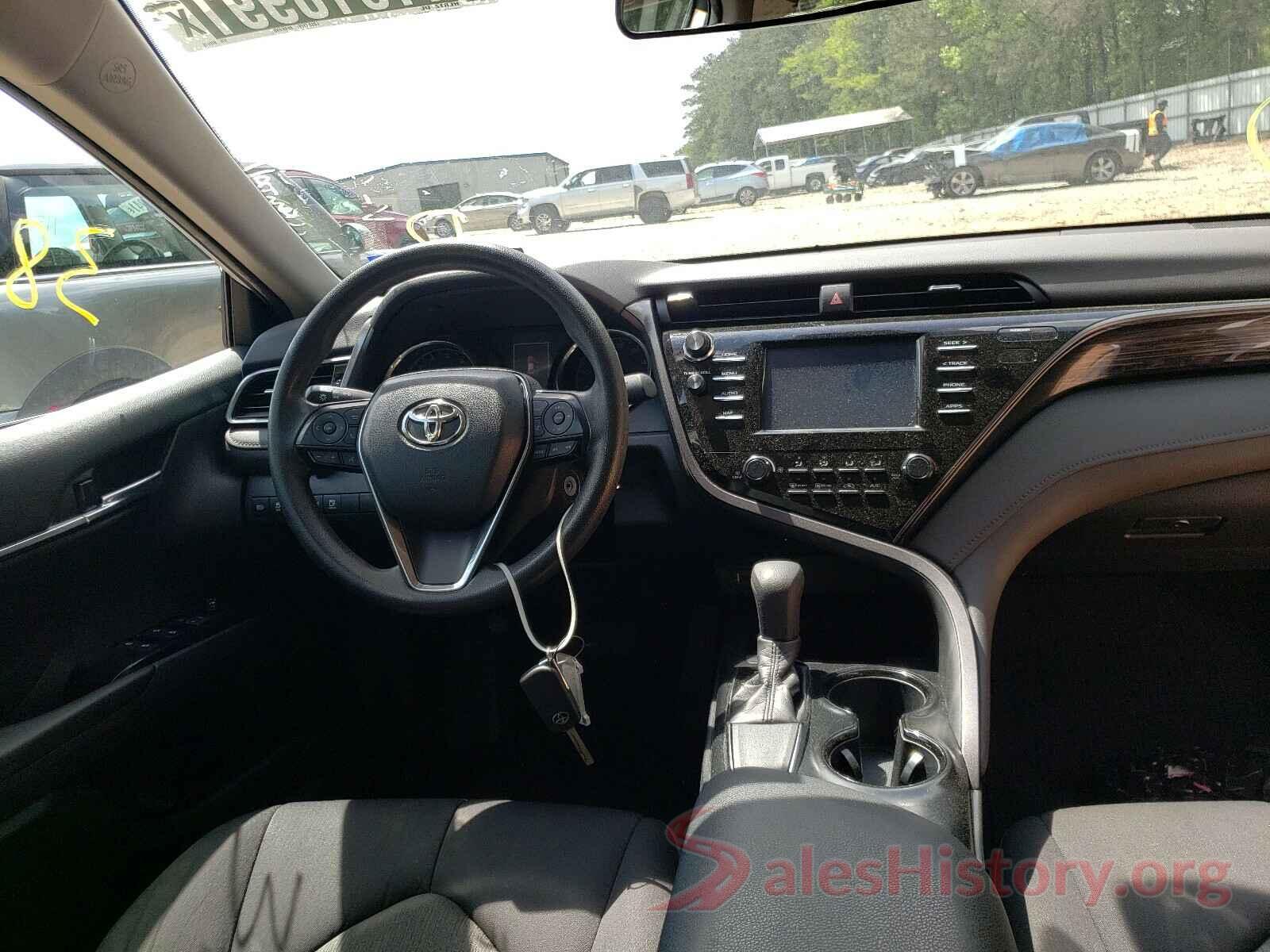 4T1B11HK7KU806815 2019 TOYOTA CAMRY