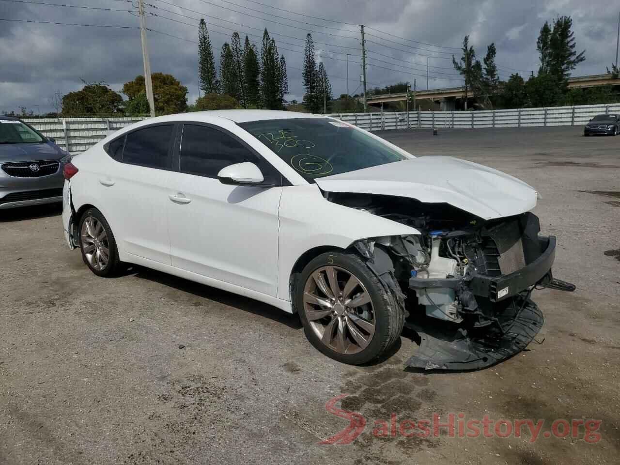 5NPD84LFXJH302532 2018 HYUNDAI ELANTRA