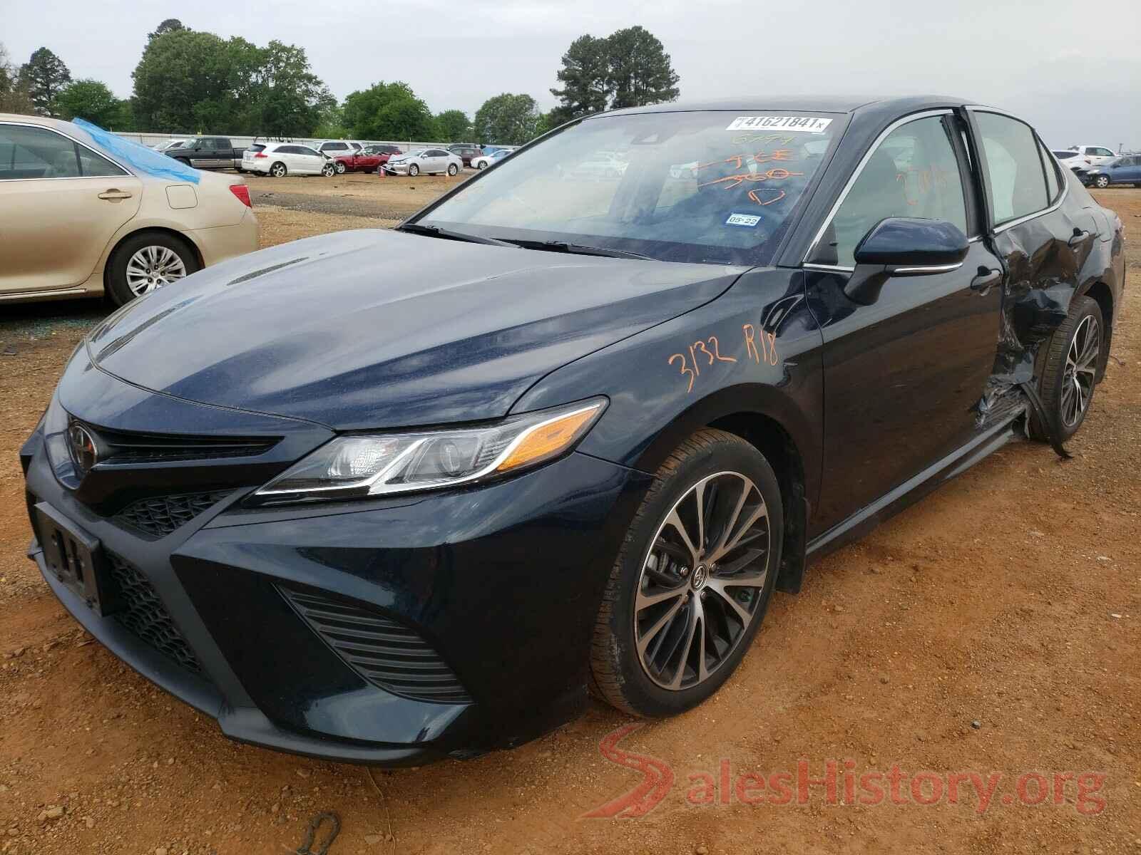 4T1B11HK8JU616794 2018 TOYOTA CAMRY