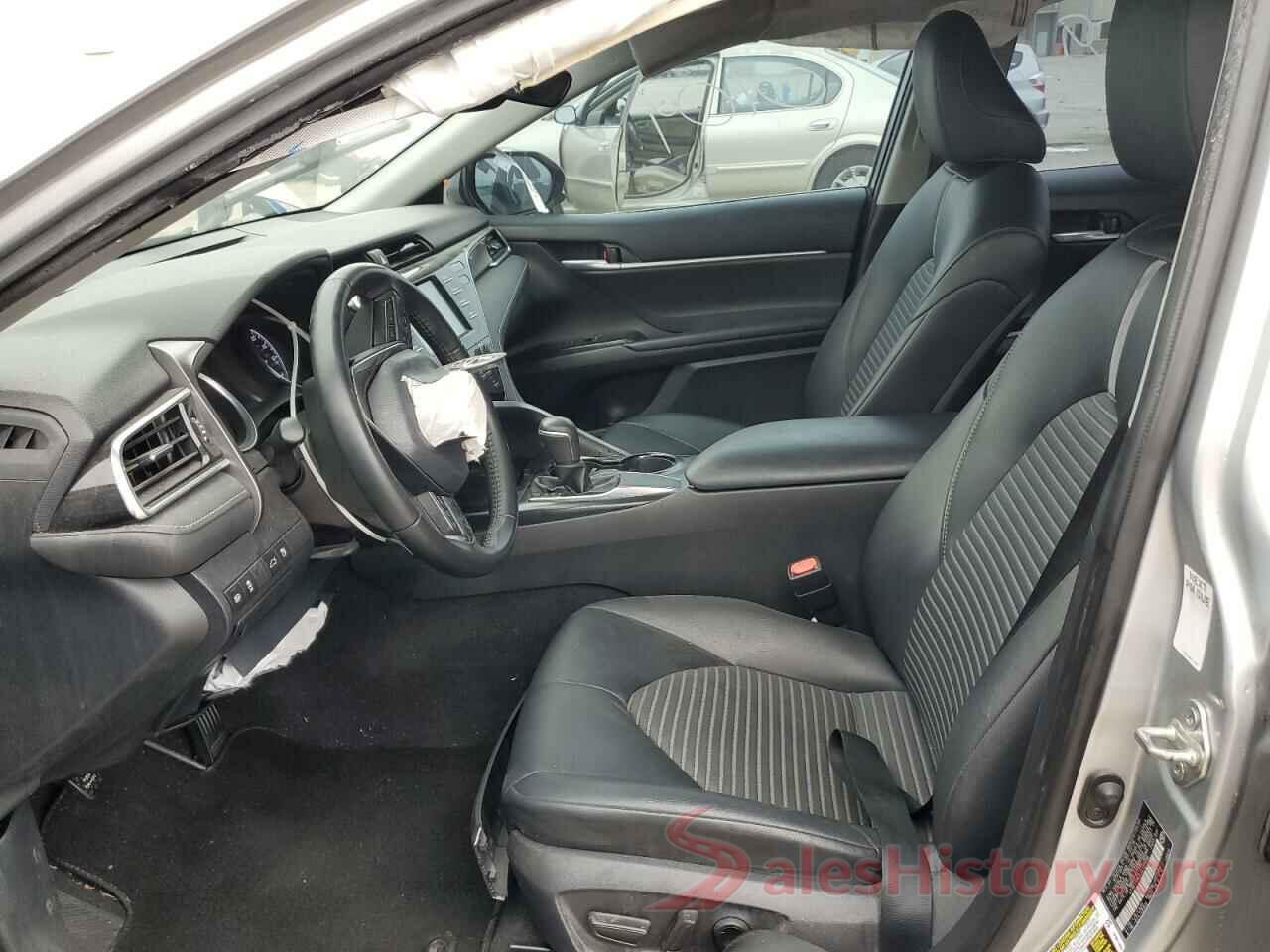 4T1B11HK5JU105236 2018 TOYOTA CAMRY