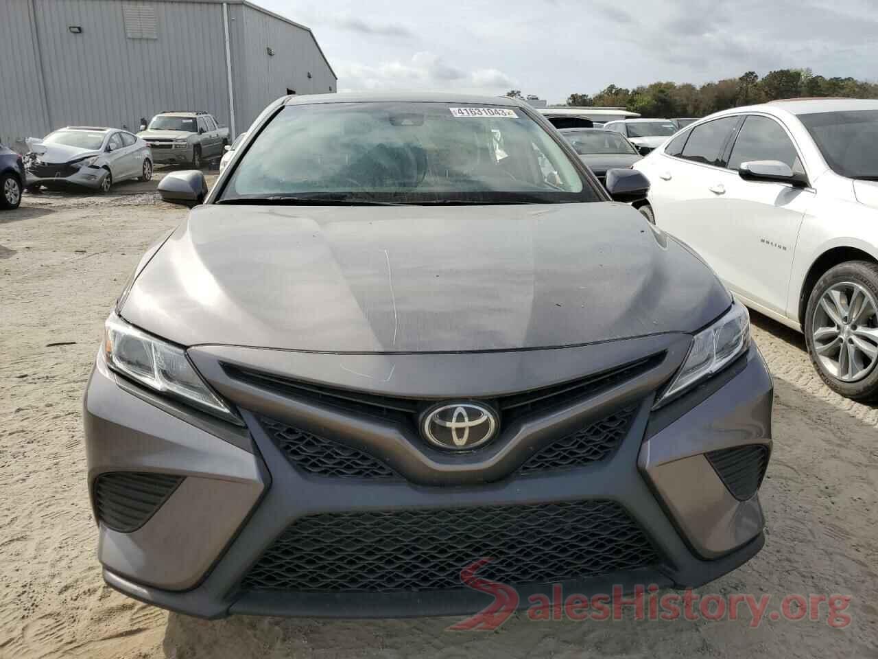 4T1B11HKXKU704439 2019 TOYOTA CAMRY