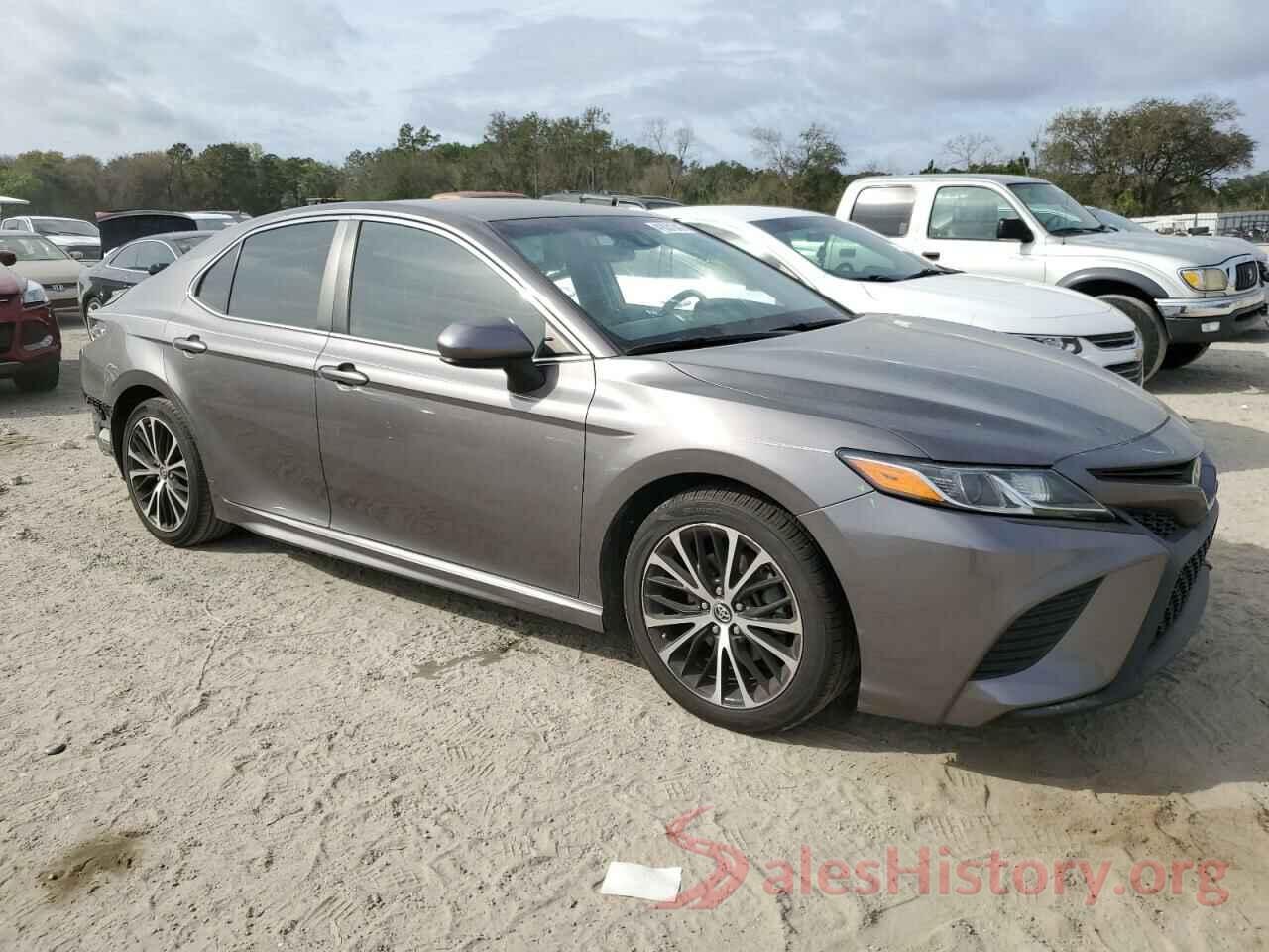 4T1B11HKXKU704439 2019 TOYOTA CAMRY