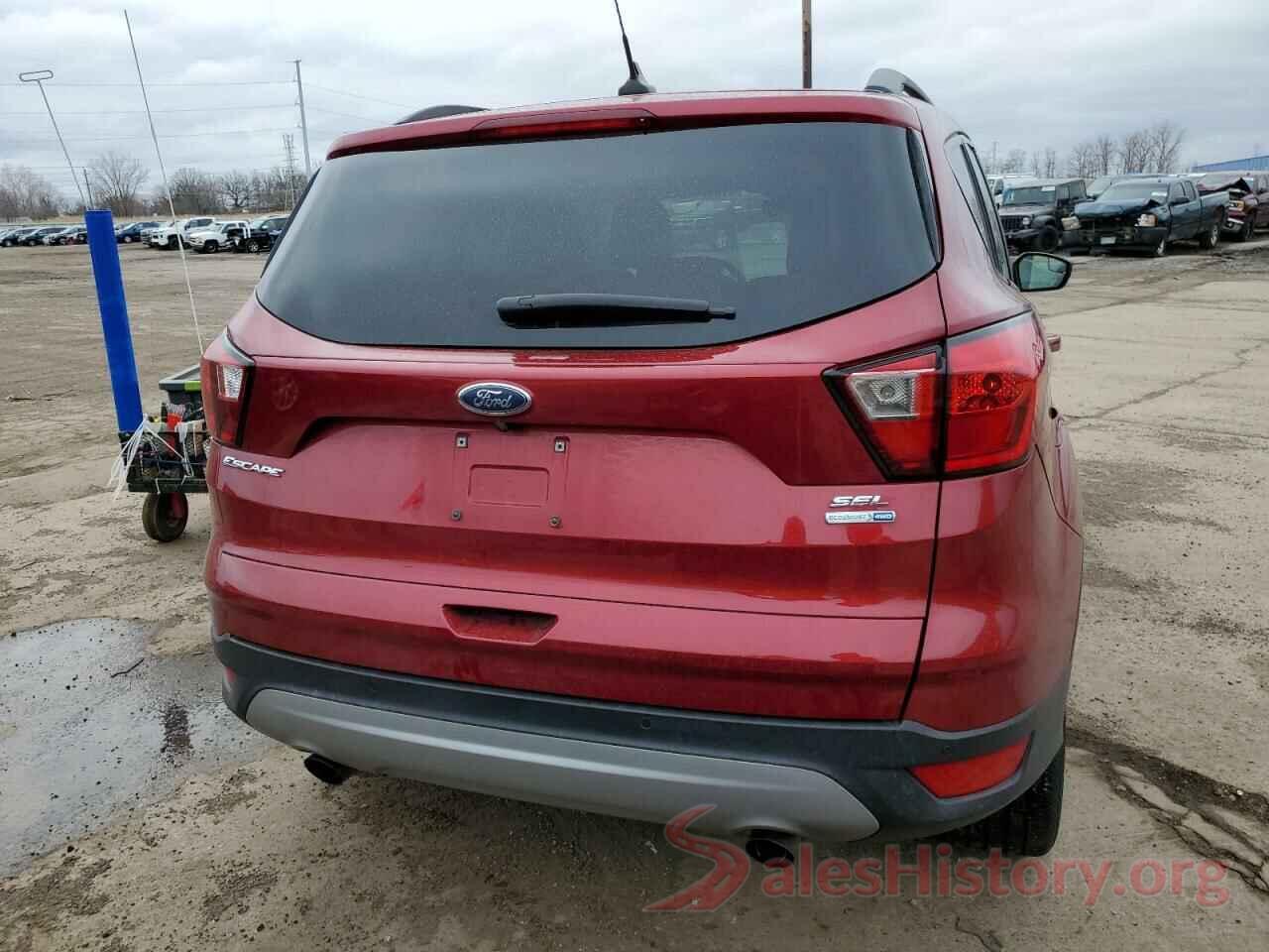 1FMCU9HDXKUA82002 2019 FORD ESCAPE