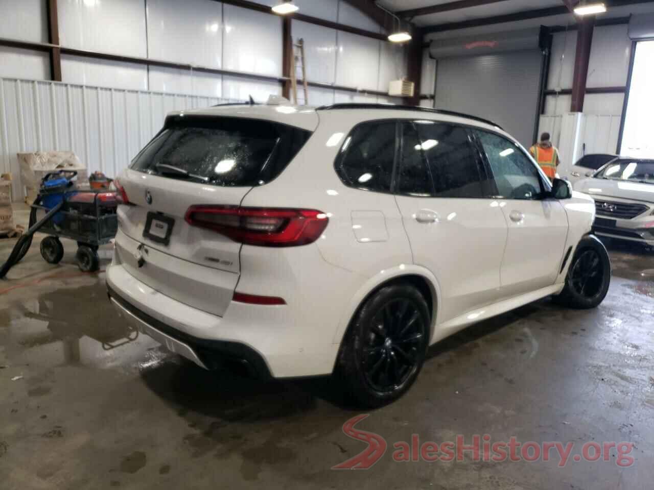 5UXCR4C03LLW63215 2020 BMW X5