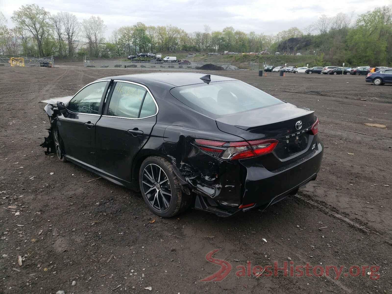 4T1G11BK8MU027716 2021 TOYOTA CAMRY