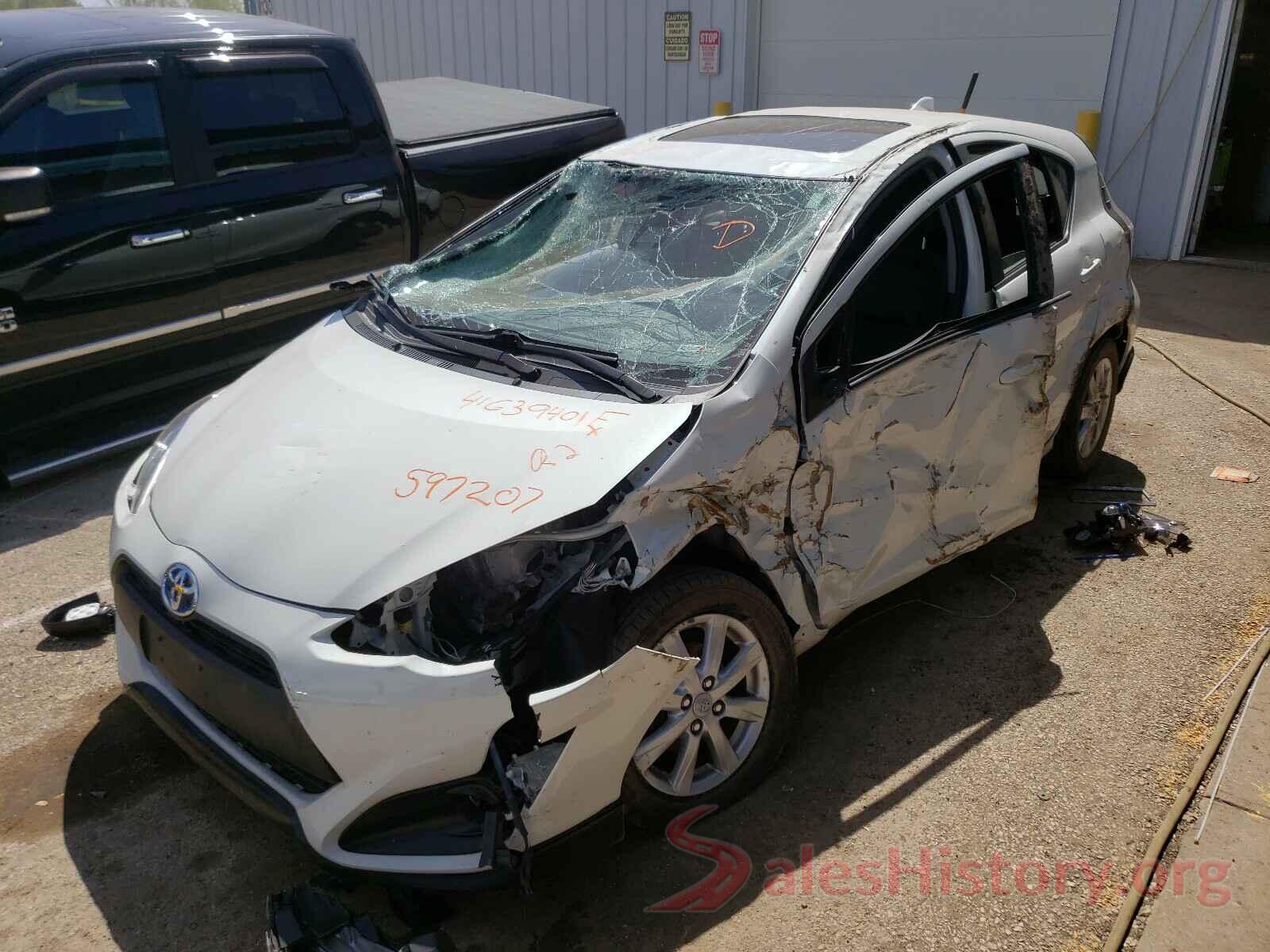 JTDKDTB37H1597207 2017 TOYOTA PRIUS