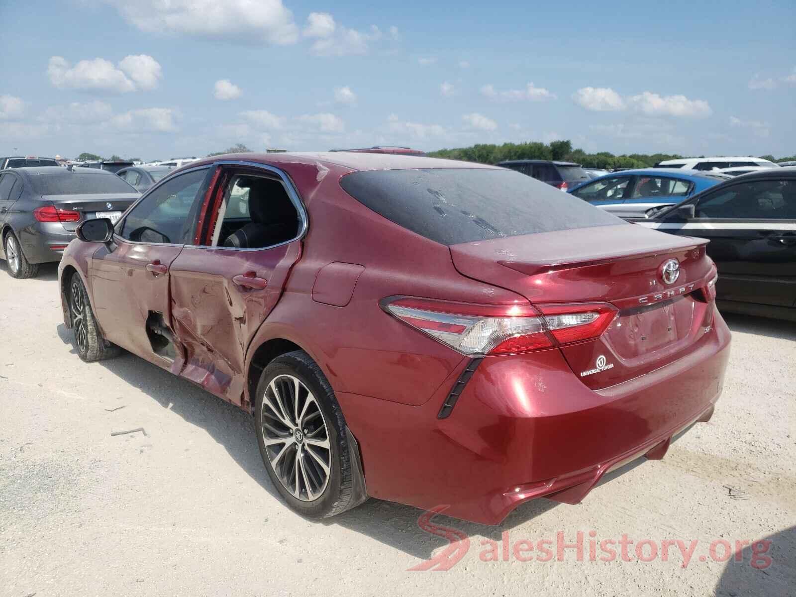 4T1B11HK1JU618841 2018 TOYOTA CAMRY