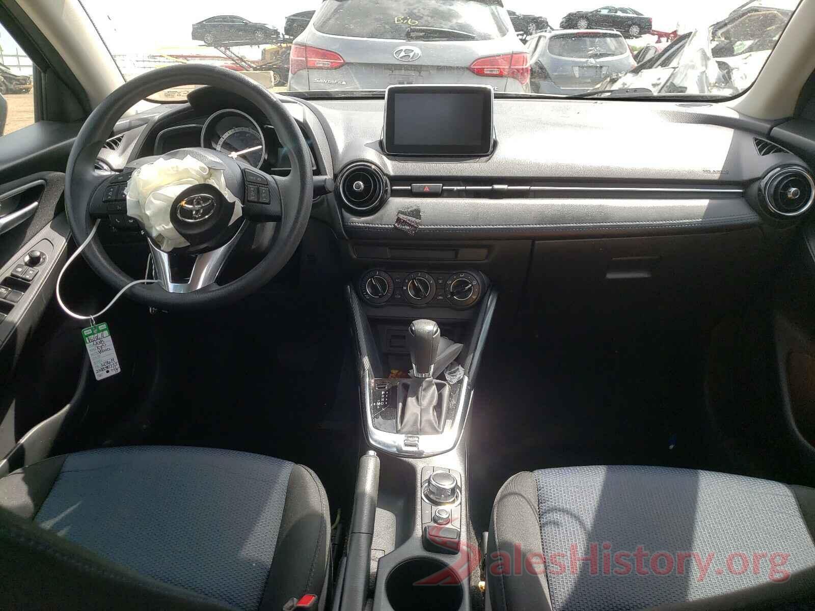 3MYDLBYVXJY328619 2018 TOYOTA YARIS