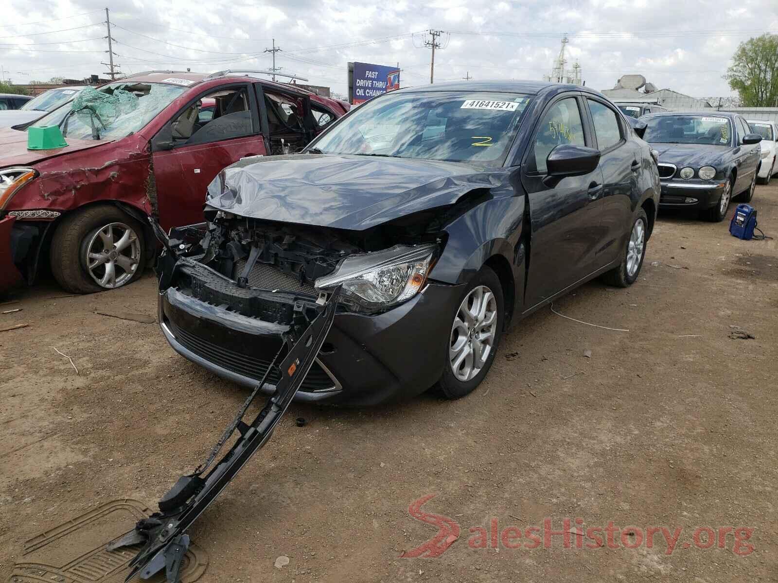 3MYDLBYVXJY328619 2018 TOYOTA YARIS