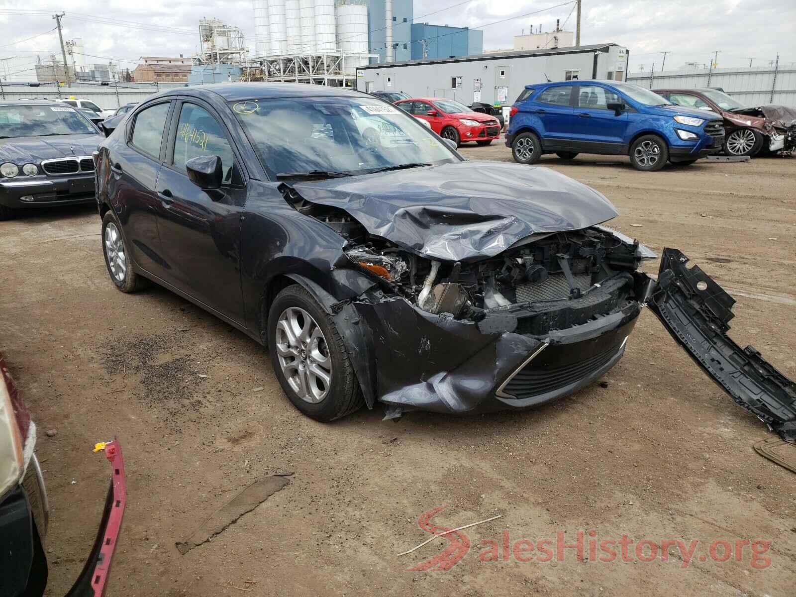 3MYDLBYVXJY328619 2018 TOYOTA YARIS