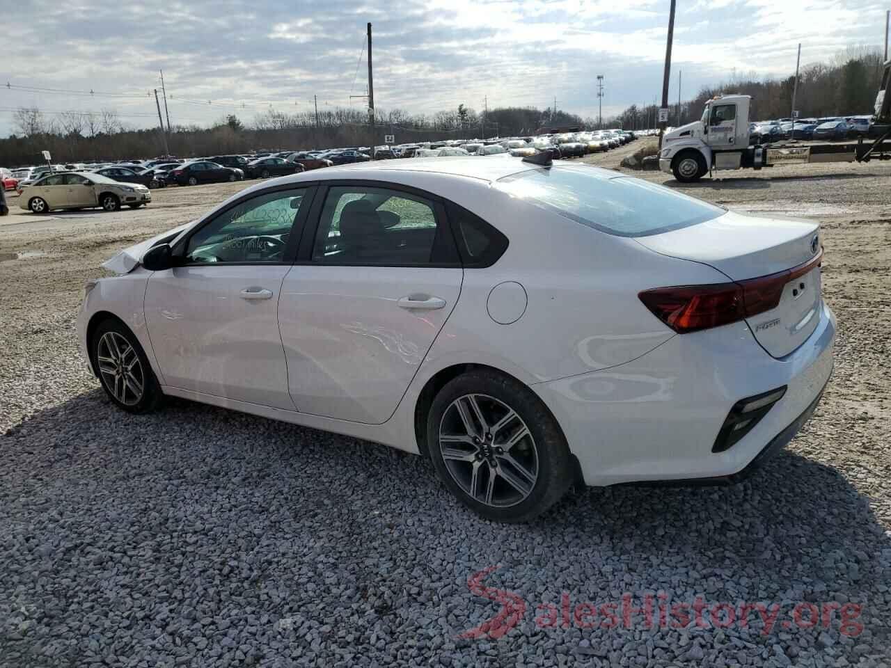 3KPF34AD5KE075460 2019 KIA FORTE