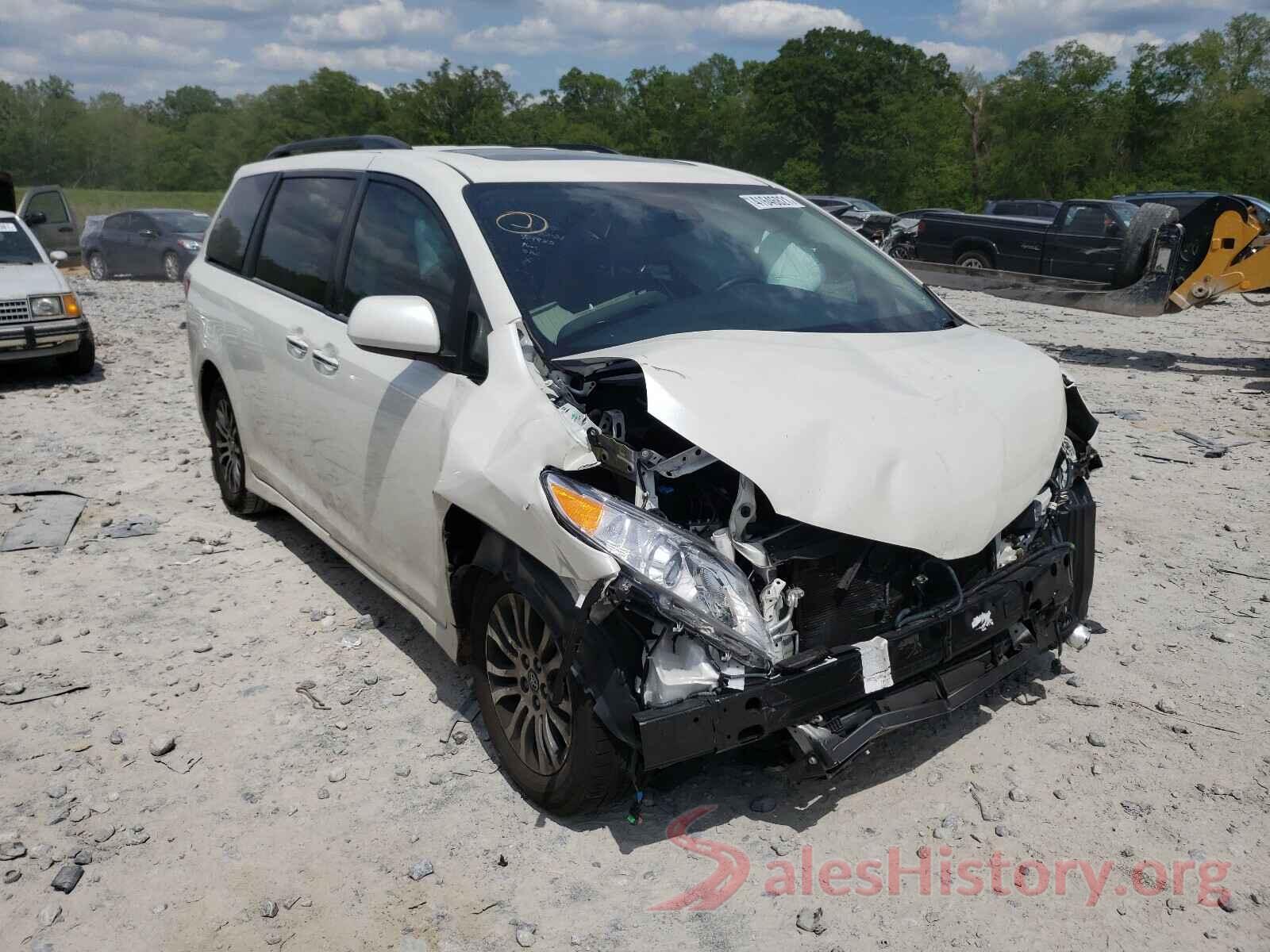 5TDYZ3DC2JS964435 2018 TOYOTA SIENNA