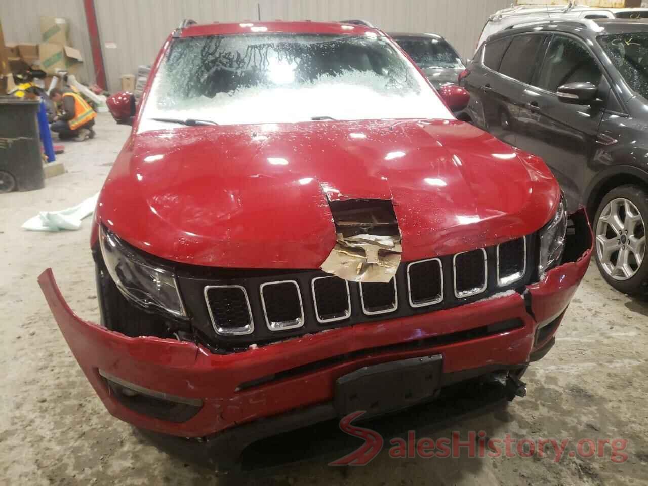 3C4NJDBB9JT138813 2018 JEEP COMPASS