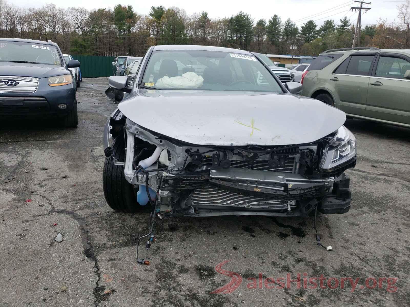 1HGCR2F18HA277405 2017 HONDA ACCORD