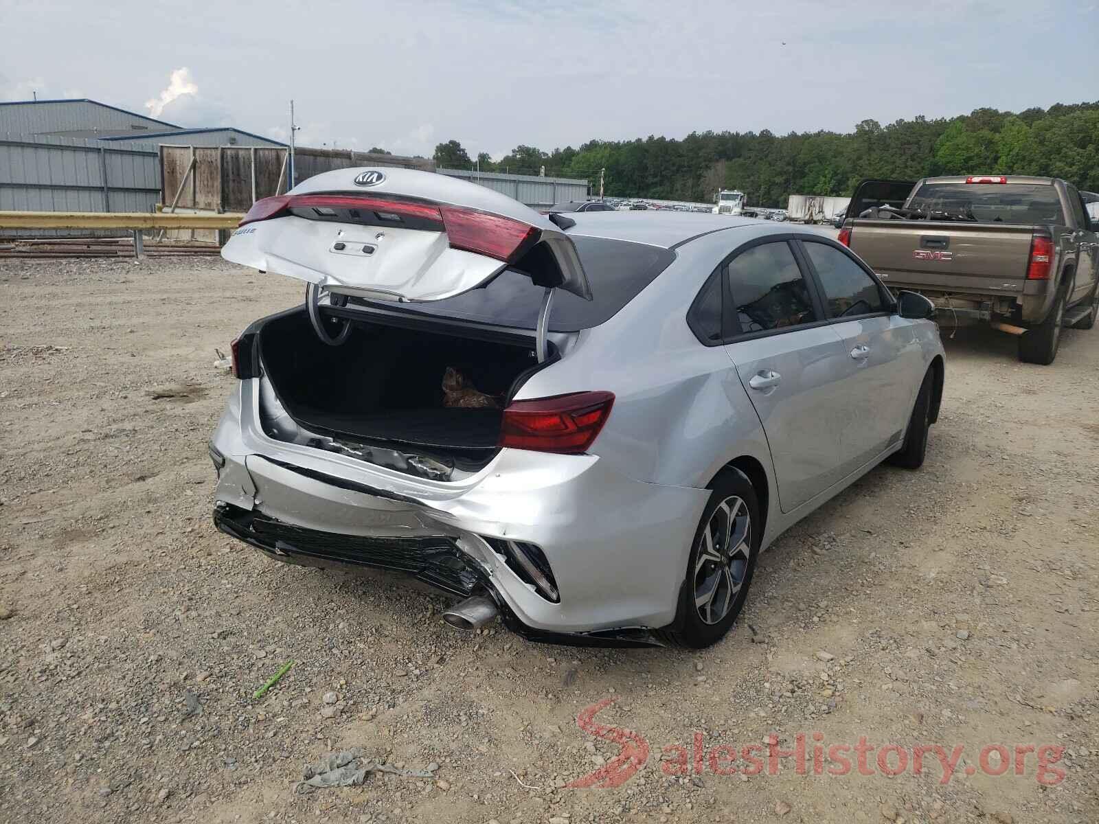 3KPF24AD7LE260517 2020 KIA FORTE