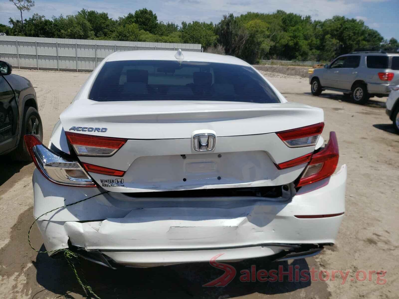 1HGCV1F15JA199726 2018 HONDA ACCORD