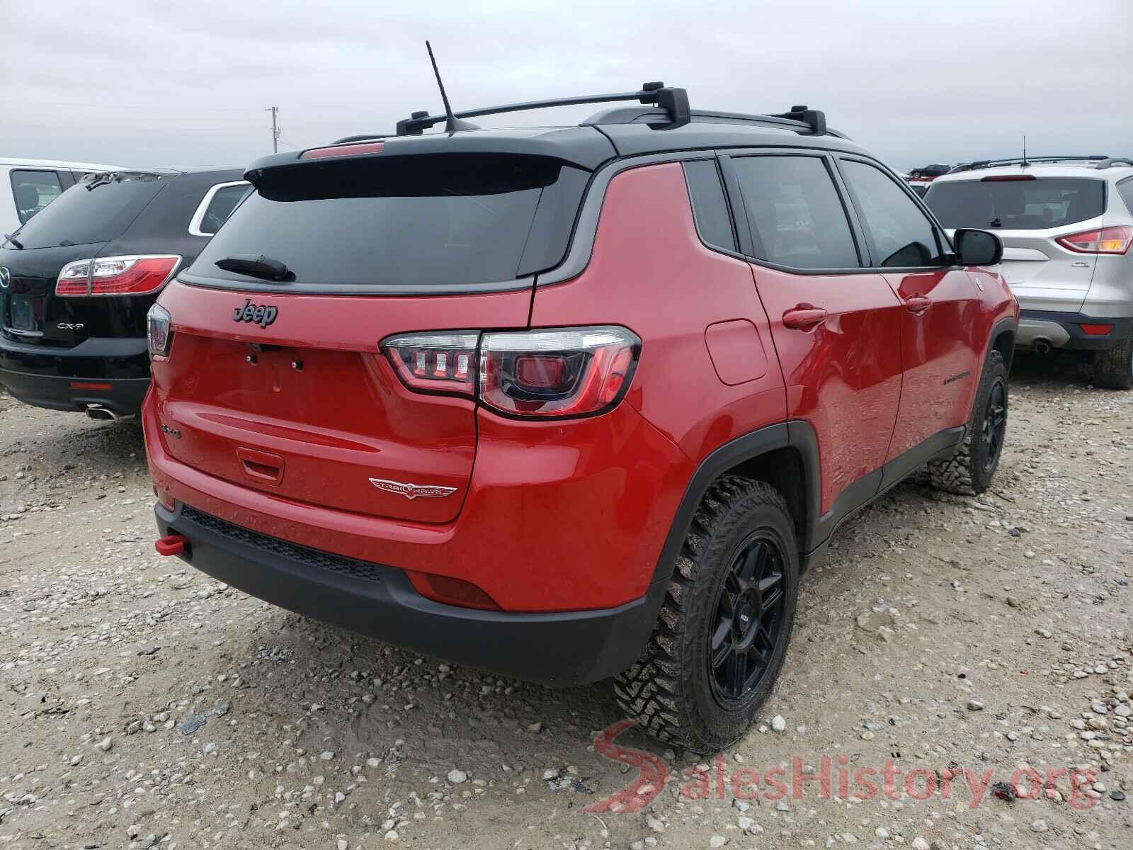 3C4NJDDB3KT686028 2019 JEEP COMPASS