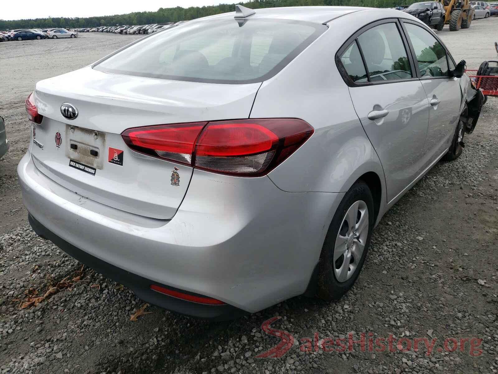 3KPFL4A7XJE195571 2018 KIA FORTE