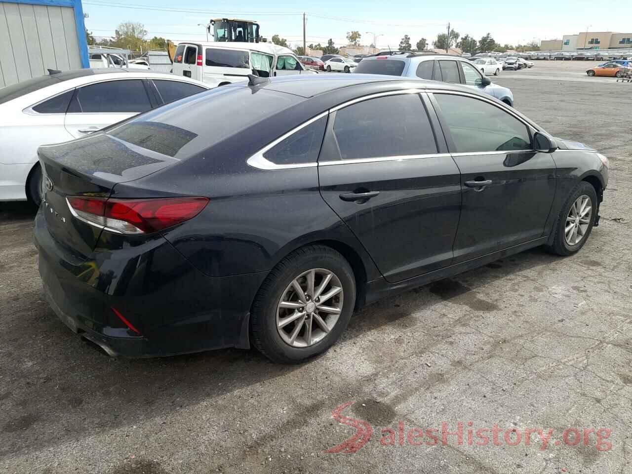 5NPE24AF4JH698076 2018 HYUNDAI SONATA