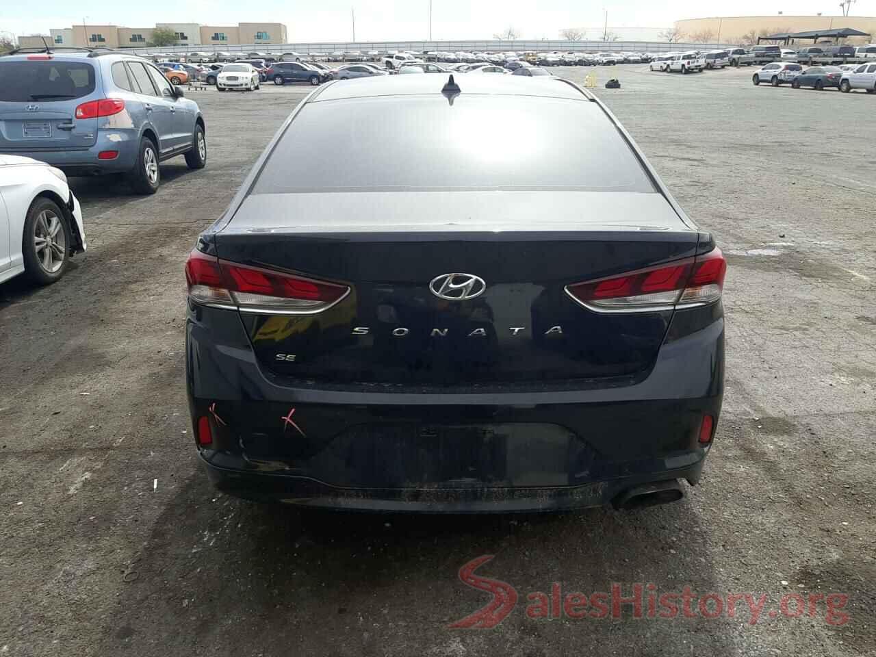 5NPE24AF4JH698076 2018 HYUNDAI SONATA