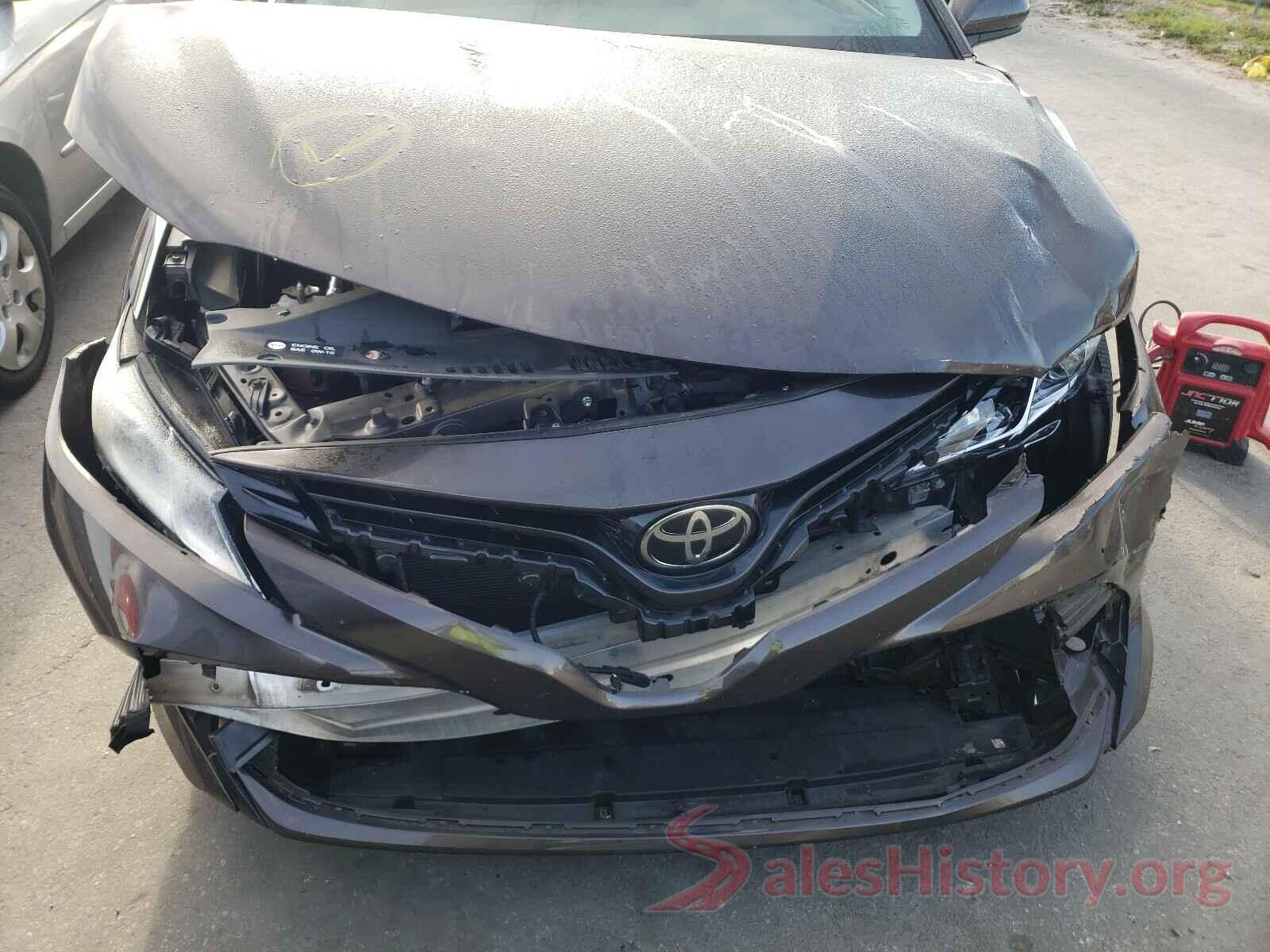 4T1B11HK6JU635912 2018 TOYOTA CAMRY