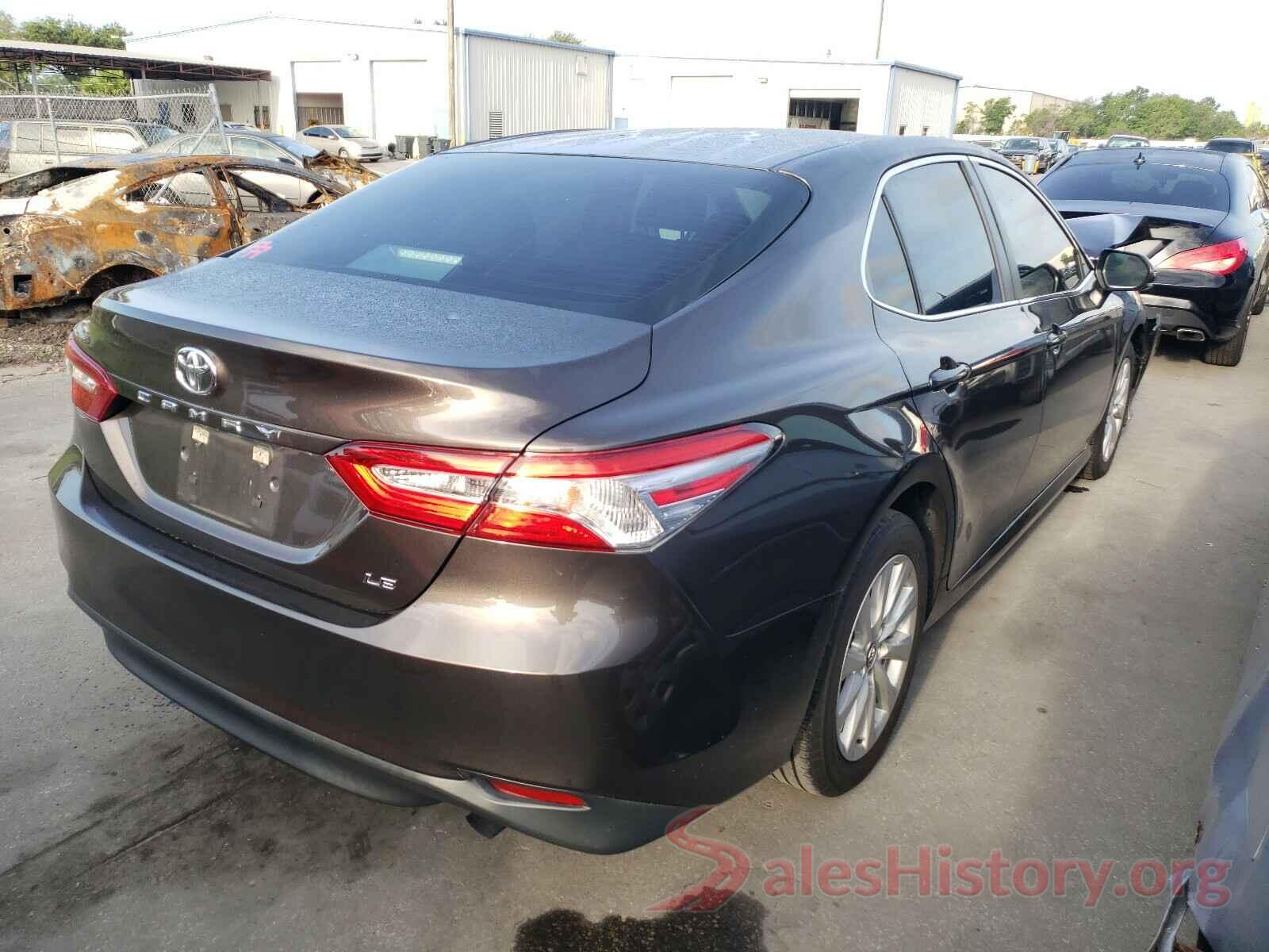 4T1B11HK6JU635912 2018 TOYOTA CAMRY