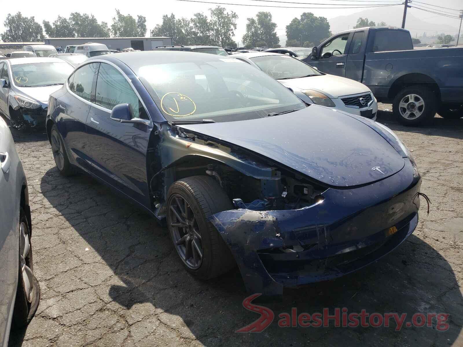 5YJ3E1EA1KF400885 2019 TESLA MODEL 3