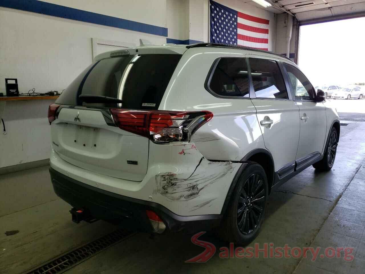 JA4AZ3A33LZ016305 2020 MITSUBISHI OUTLANDER