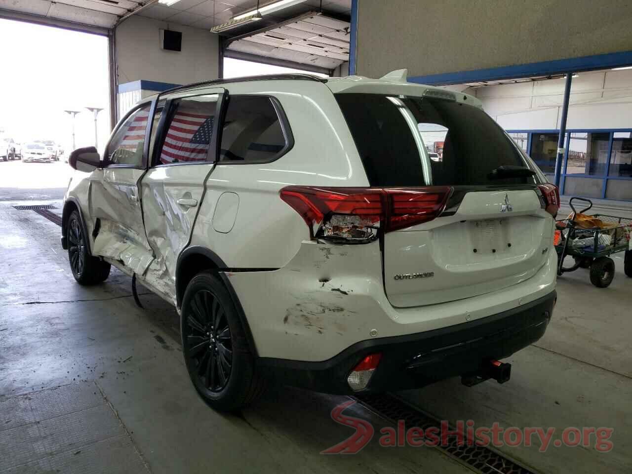 JA4AZ3A33LZ016305 2020 MITSUBISHI OUTLANDER