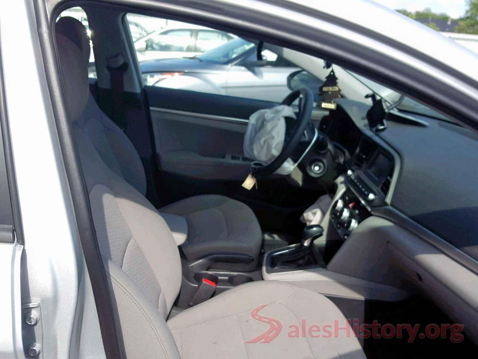 5NPD74LF8KH460582 2019 HYUNDAI ELANTRA