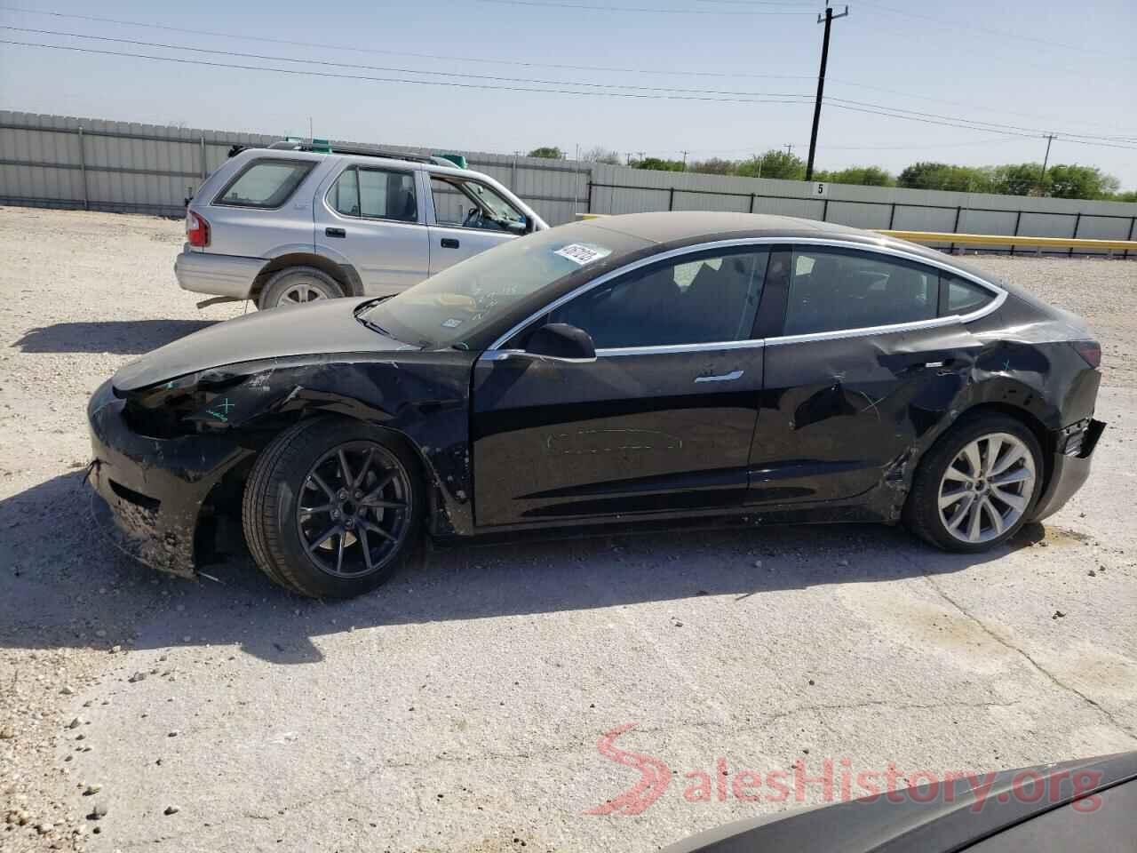 5YJ3E1EA7JF060334 2018 TESLA MODEL 3