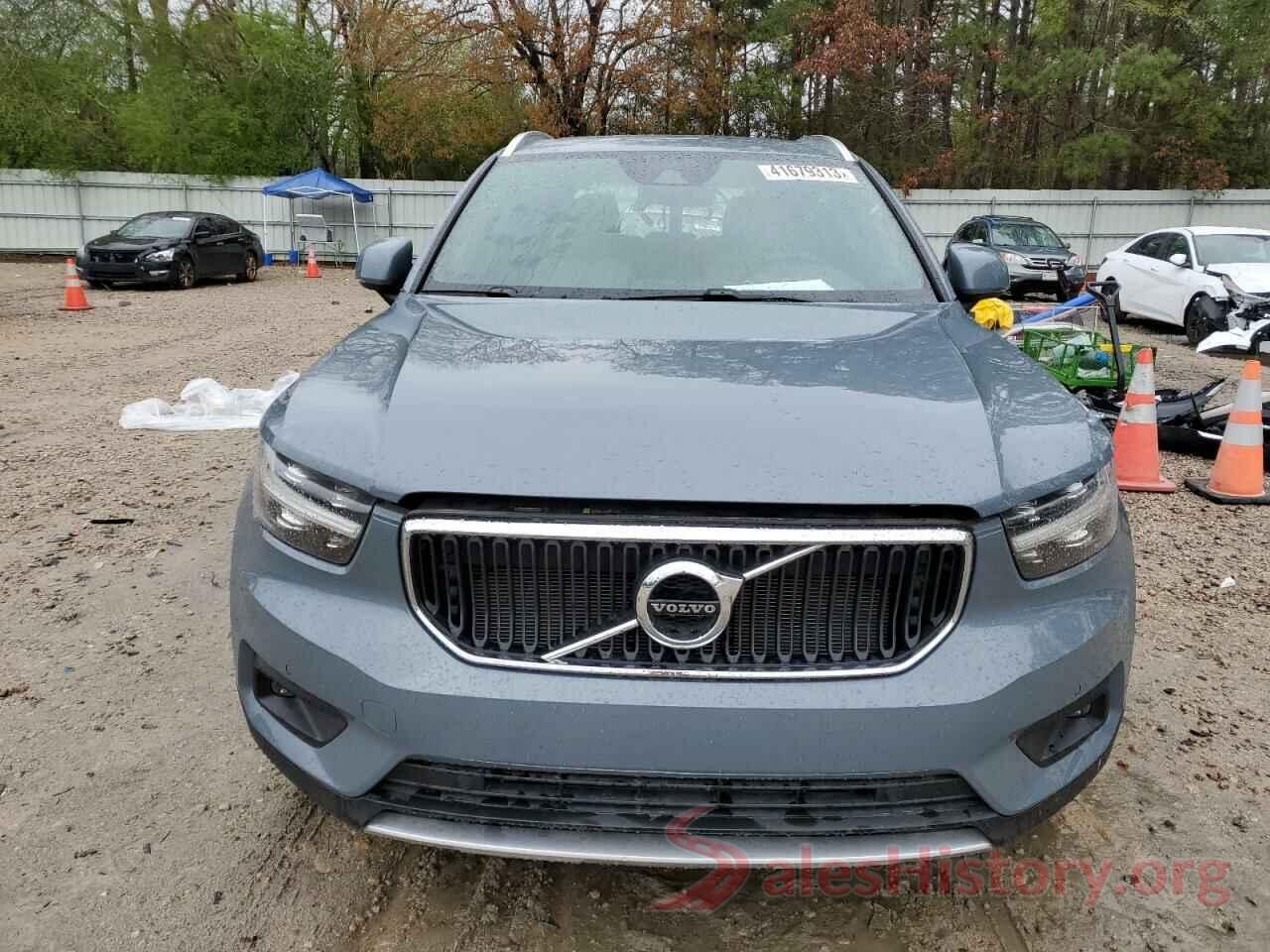 YV4162UK1M2457515 2021 VOLVO XC40