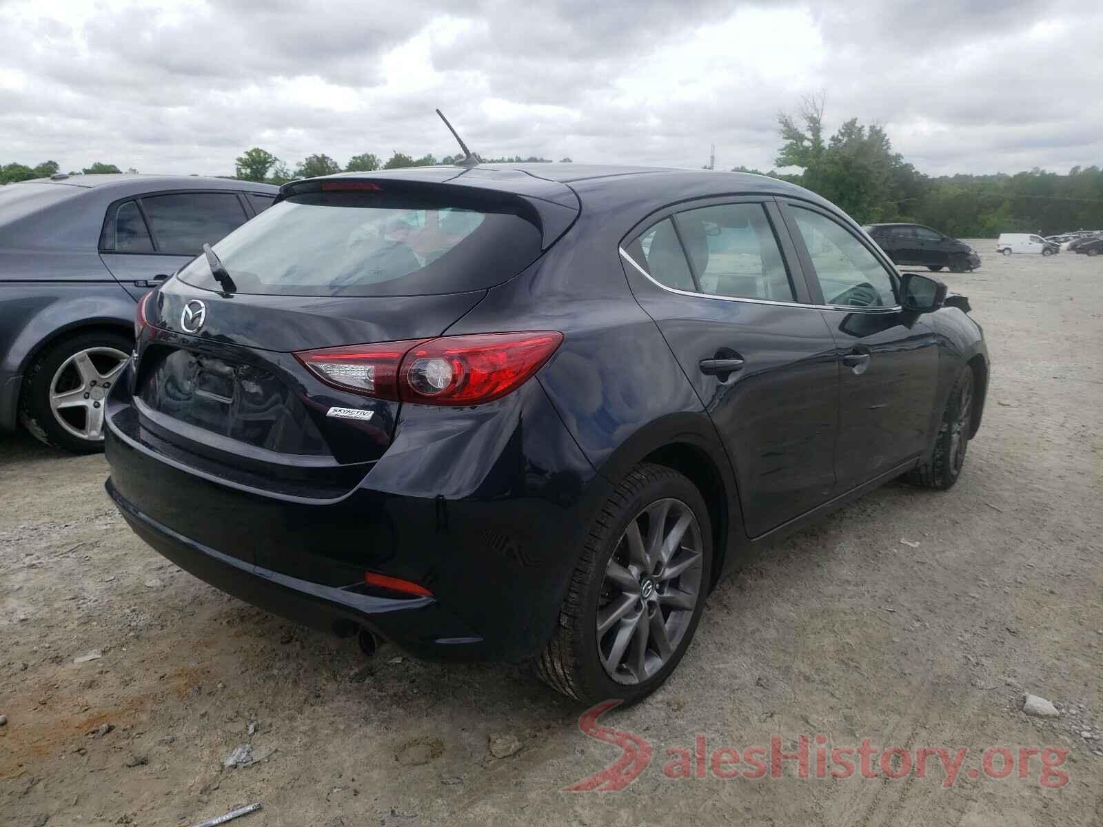 3MZBN1L32JM200685 2018 MAZDA 3