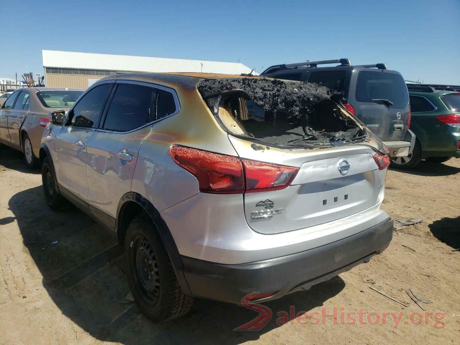 JN1BJ1CRXJW258243 2018 NISSAN ROGUE