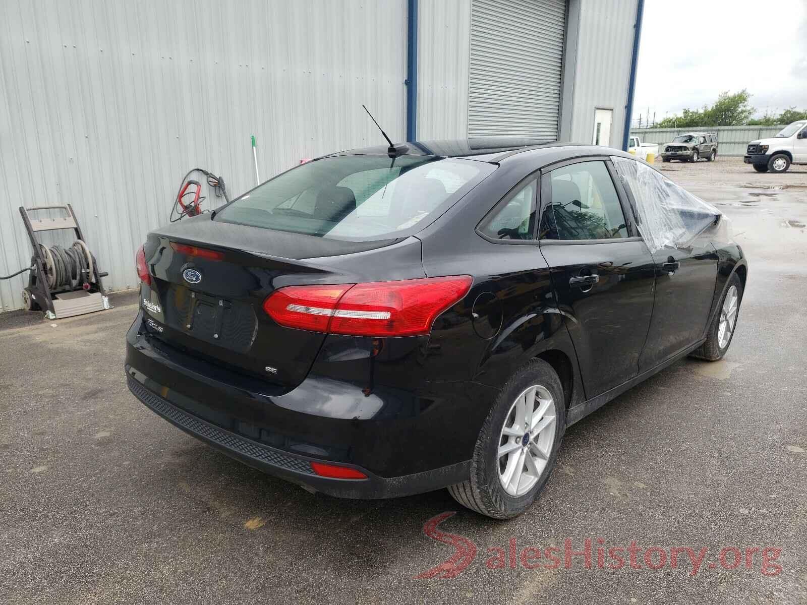 1FADP3F24JL240777 2018 FORD FOCUS