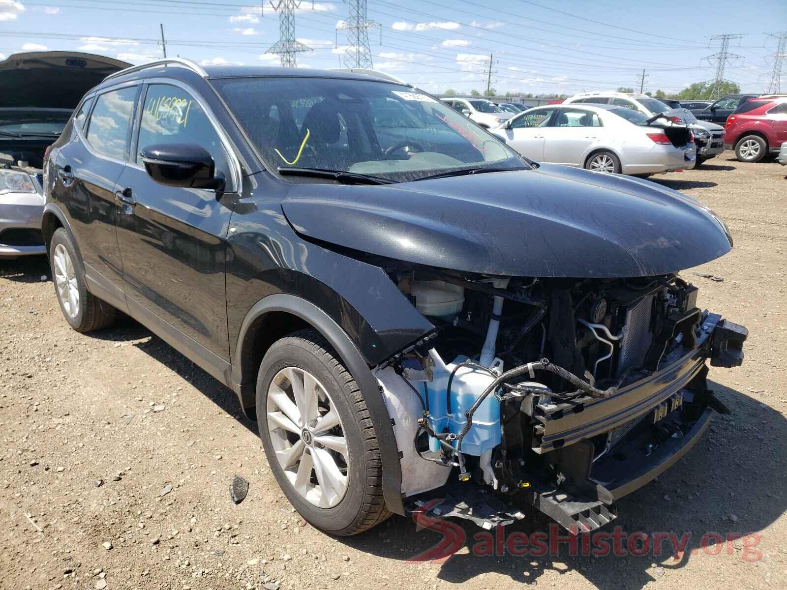 JN1BJ1CR5KW625566 2019 NISSAN ROGUE