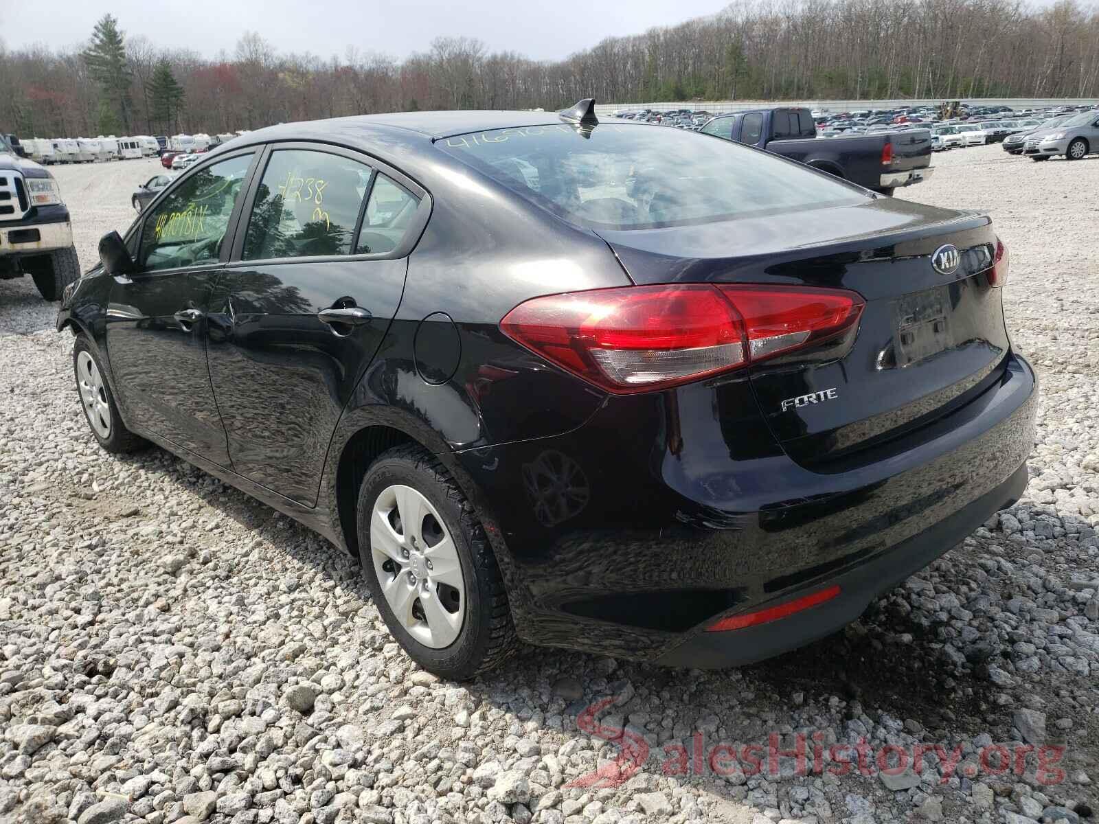 3KPFK4A77HE138578 2017 KIA FORTE