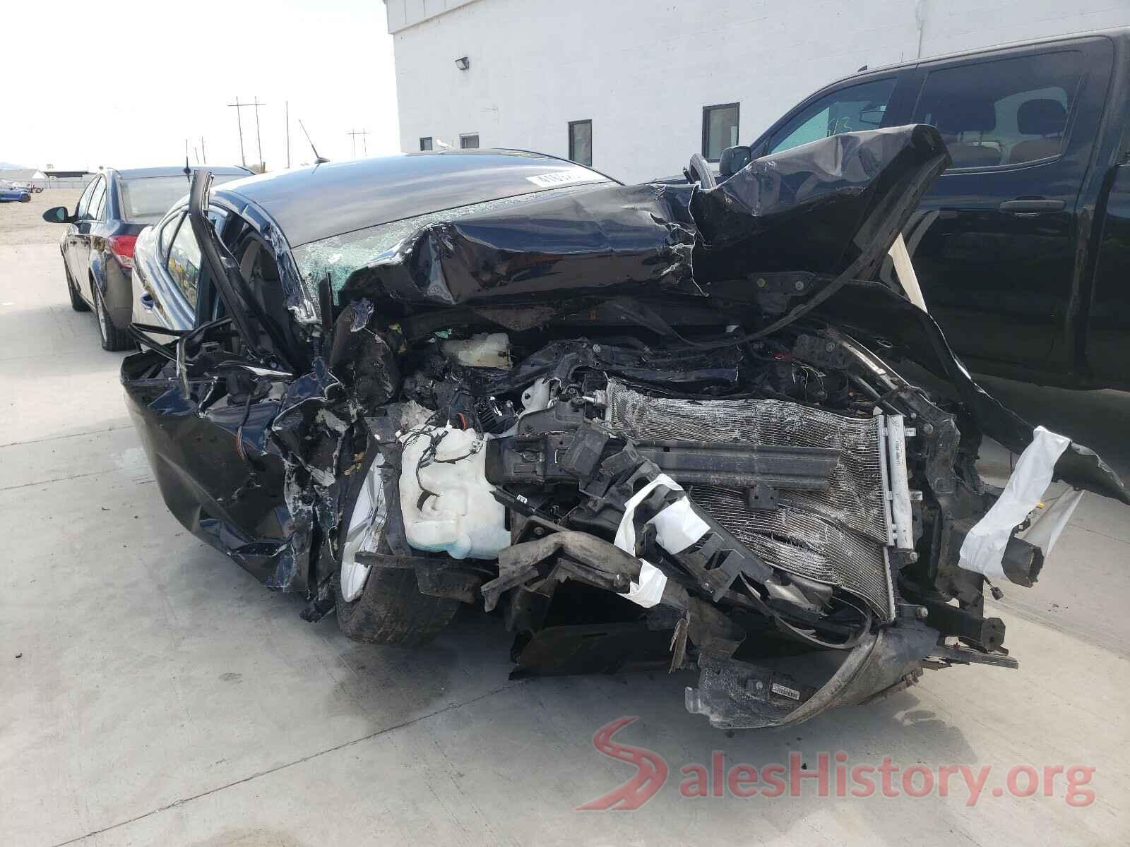 3FA6P0HD1JR128784 2018 FORD FUSION