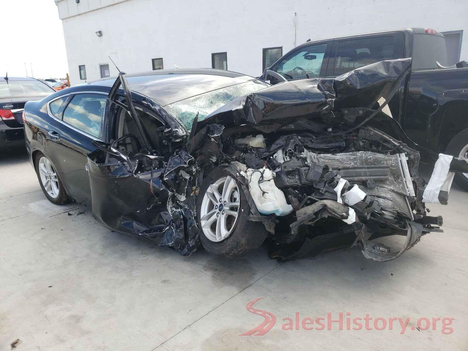 3FA6P0HD1JR128784 2018 FORD FUSION