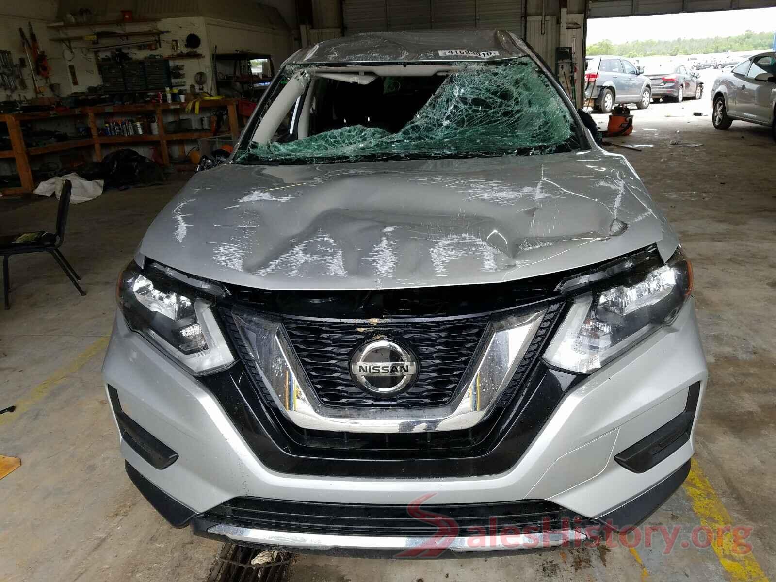 JN8AT2MT2JW463756 2018 NISSAN ROGUE