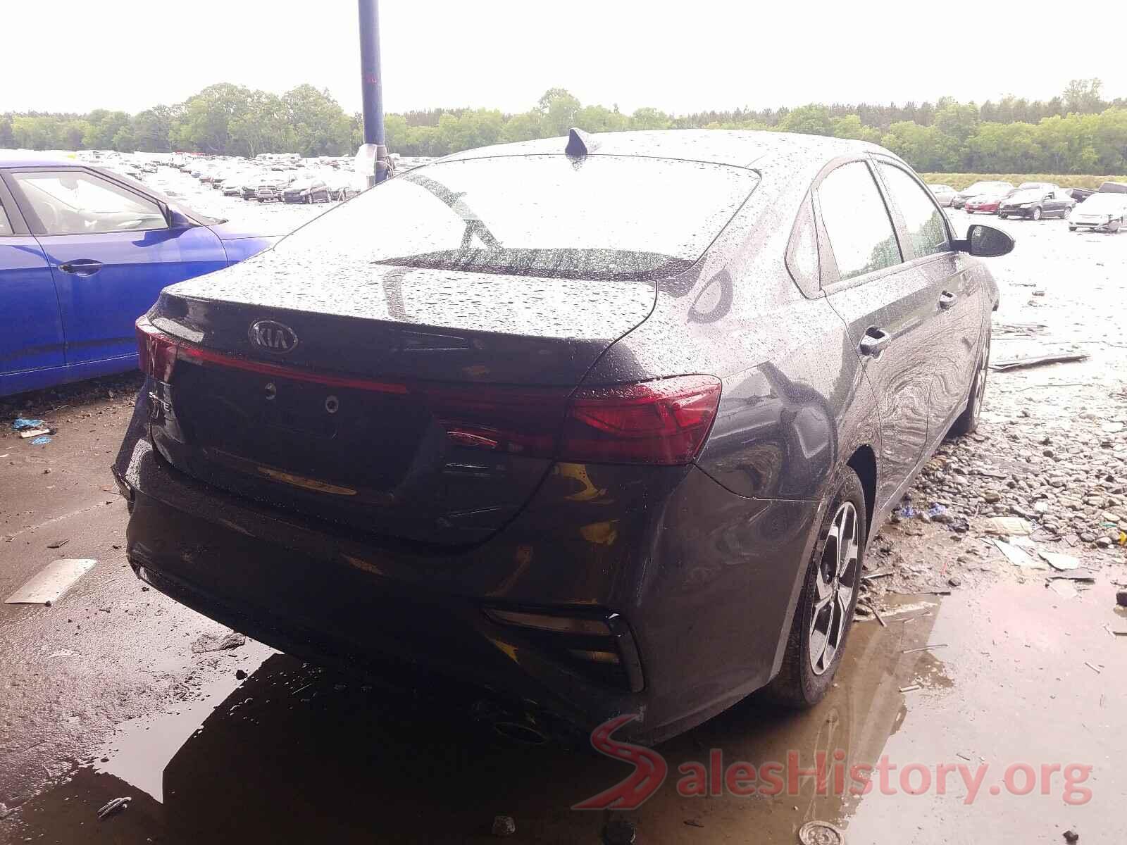 3KPF24AD4KE111240 2019 KIA FORTE